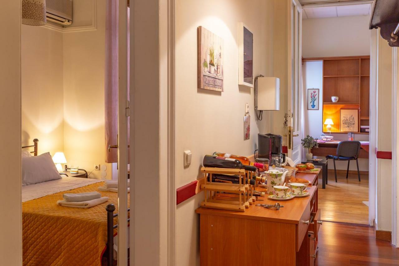 Stately Central Apartment Atenas Exterior foto