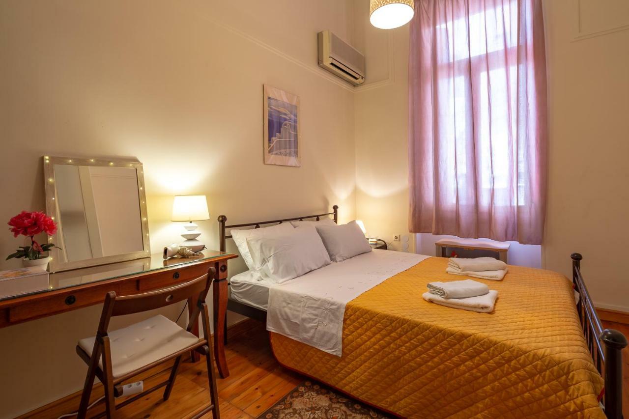 Stately Central Apartment Atenas Exterior foto