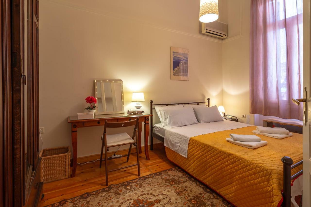 Stately Central Apartment Atenas Exterior foto