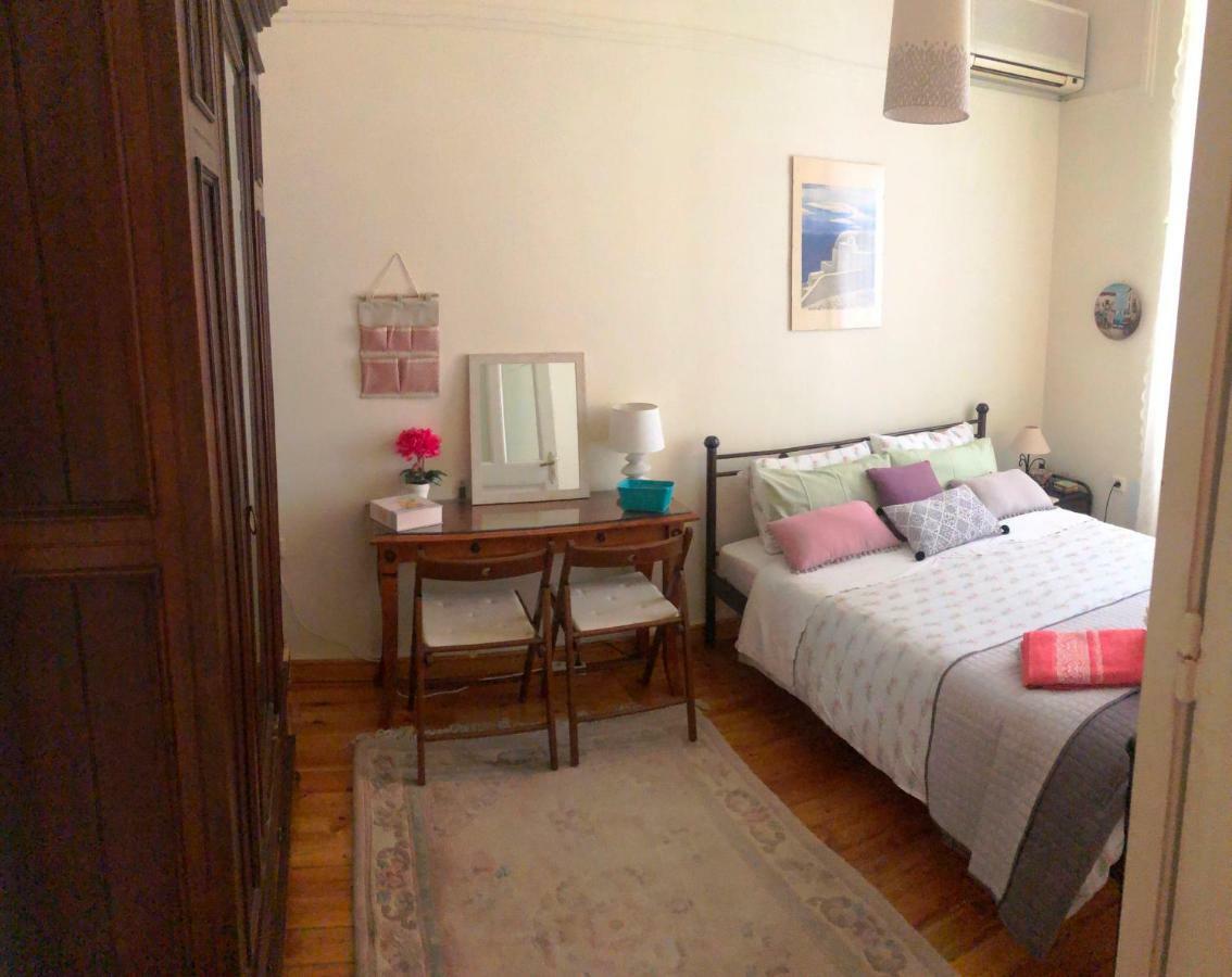 Stately Central Apartment Atenas Exterior foto